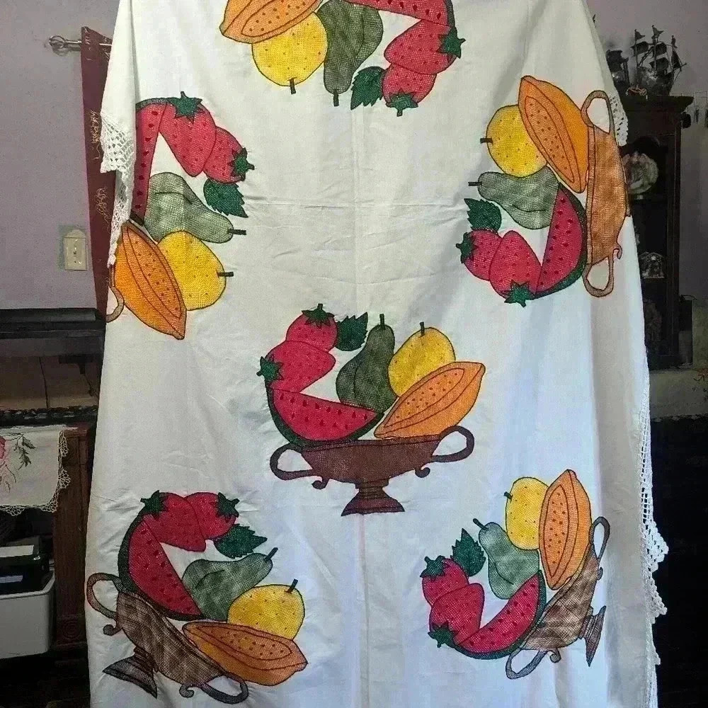 Tablet linens - Picture 2 of 8